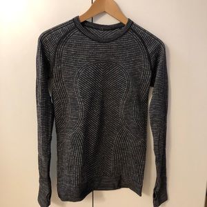 Lululemon thermal shirt
